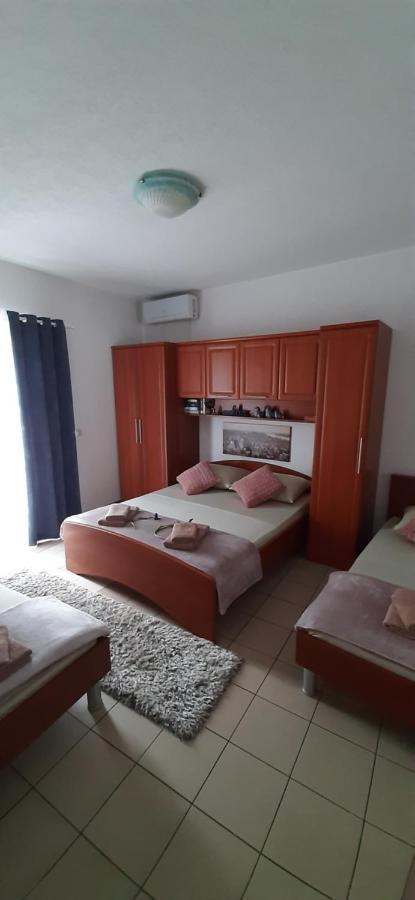 Apartment Narda Baska Voda Bagian luar foto
