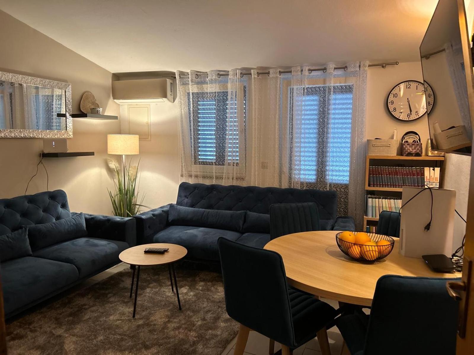 Apartment Narda Baska Voda Bagian luar foto