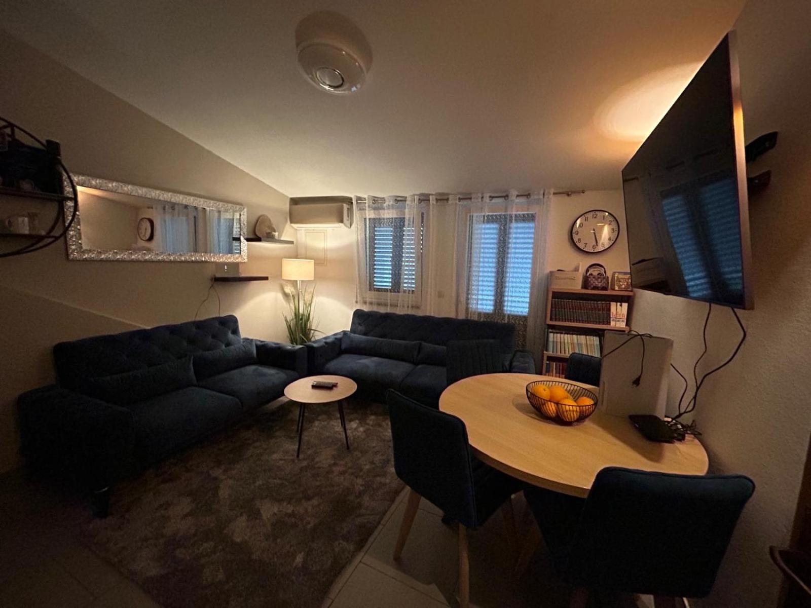 Apartment Narda Baska Voda Bagian luar foto