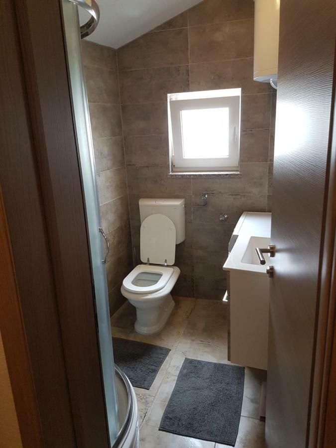 Apartment Narda Baska Voda Bagian luar foto